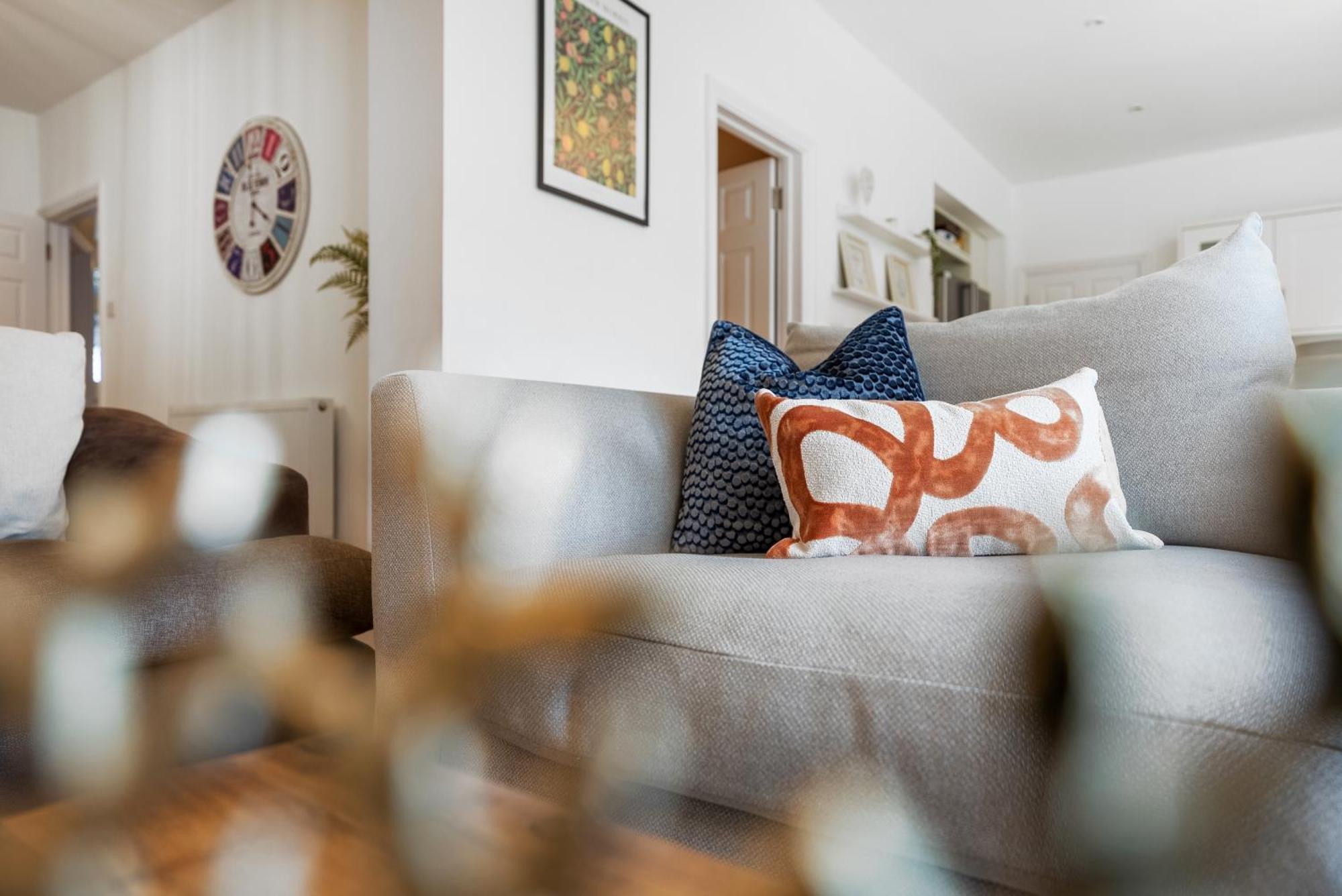 Long Term And Summer Special Offer! 5-Bedroom Spacious, Stunning Design, Sociable Areas & Cosy House Near South Downs Park, Sleeps 11 With Games Room, Private Parking And Garden- By Blue Puffin Stays Waterlooville Exterior foto